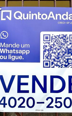 Casa à venda com 250m², 2 quartos e 2 vagas Casa à venda com 250m², 2 quartos e 2 vagasPlaca