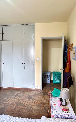 Casa à venda com 250m², 2 quartos e 2 vagas Casa à venda com 250m², 2 quartos e 2 vagasQuarto 2