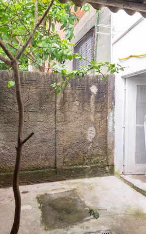 Casa para alugar com 20m², 1 quarto e sem vaga Casa para alugar com 20m², 1 quarto e sem vagaÁrea de Serviço