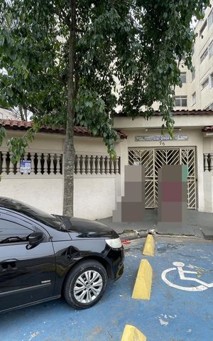 Casa para alugar com 51m², 2 quartos e 1 vaga Casa para alugar com 51m², 2 quartos e 1 vagaFachada+Placa