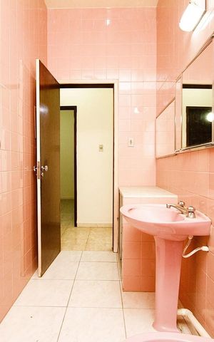 Casa para alugar com 410m², 3 quartos e 1 vaga Casa para alugar com 410m², 3 quartos e 1 vagaBanheiro 1