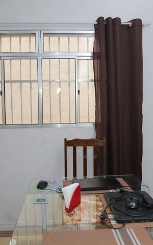 Casa à venda com 159m², 3 quartos e 2 vagas Casa à venda com 159m², 3 quartos e 2 vagasSala