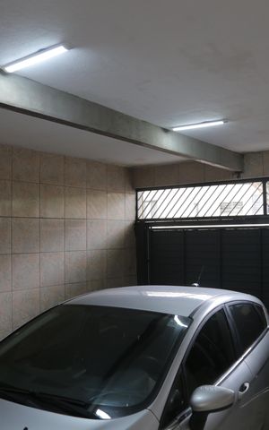 Casa à venda com 159m², 3 quartos e 2 vagas Casa à venda com 159m², 3 quartos e 2 vagasGaragem