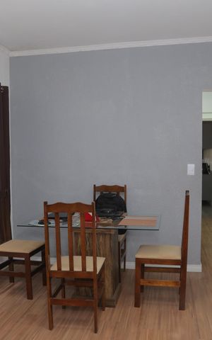 Casa à venda com 159m², 3 quartos e 2 vagas Casa à venda com 159m², 3 quartos e 2 vagasSala