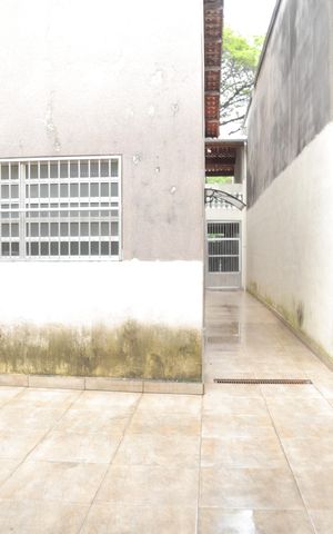 Casa à venda com 159m², 3 quartos e 2 vagas Casa à venda com 159m², 3 quartos e 2 vagasChurrasqueira
