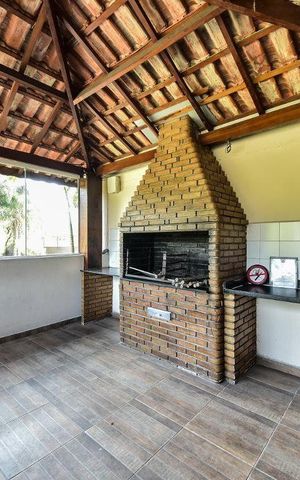 Apartamento à venda com 34m², 2 quartos e 1 vaga Apartamento à venda com 34m², 2 quartos e 1 vagaÁrea comum - Churrasqueira