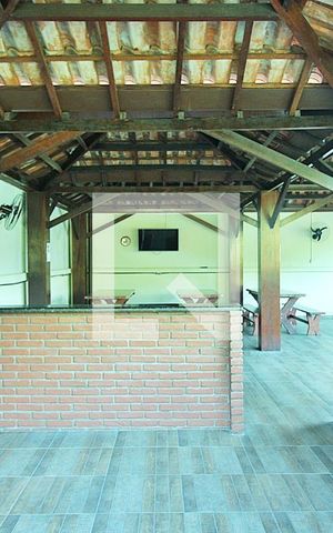 Apartamento à venda com 34m², 2 quartos e 1 vaga Apartamento à venda com 34m², 2 quartos e 1 vagaÁrea comum - Churrasqueira
