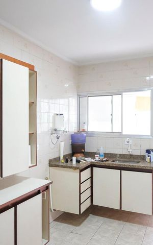 Apartamento para alugar com 65m², 2 quartos e 2 vagasCozinha