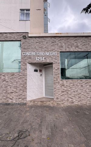 Apartamento à venda com 50m², 2 quartos e 1 vaga Apartamento à venda com 50m², 2 quartos e 1 vagaFachada do bloco