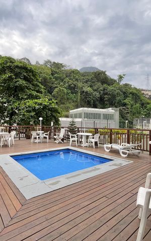 Apartamento à venda com 120m², 3 quartos e 1 vaga Apartamento à venda com 120m², 3 quartos e 1 vagaÁrea comum - Piscina