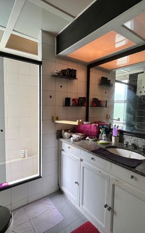 Apartamento à venda com 120m², 3 quartos e 1 vaga Apartamento à venda com 120m², 3 quartos e 1 vagaBanheiro da Suíte