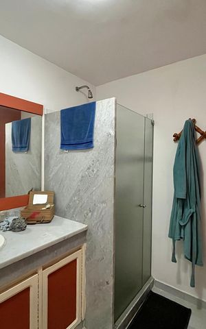 Apartamento à venda com 120m², 3 quartos e 1 vaga Apartamento à venda com 120m², 3 quartos e 1 vagaBanheiro 2