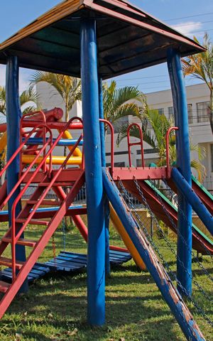Apartamento para alugar com 60m², 2 quartos e 1 vagaÁrea comum - Playground