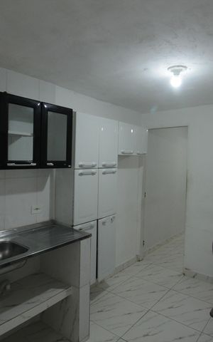 Casa de condomínio para alugar com 55m², 1 quarto e sem vagaCozinha e Área de Serviço