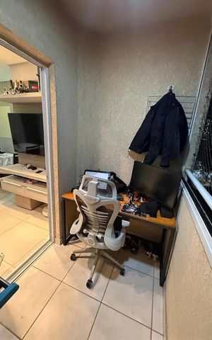 Apartamento à venda com 53m², 2 quartos e 1 vaga Apartamento à venda com 53m², 2 quartos e 1 vagaVaranda