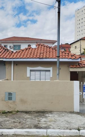 Casa para alugar com 70m², 1 quarto e sem vagaFachada
