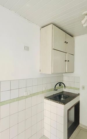 Casa para alugar com 40m², 1 quarto e sem vaga Casa para alugar com 40m², 1 quarto e sem vagaCozinha