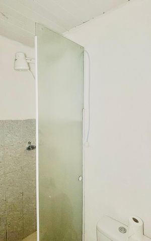 Casa para alugar com 40m², 1 quarto e sem vaga Casa para alugar com 40m², 1 quarto e sem vagaBanheiro