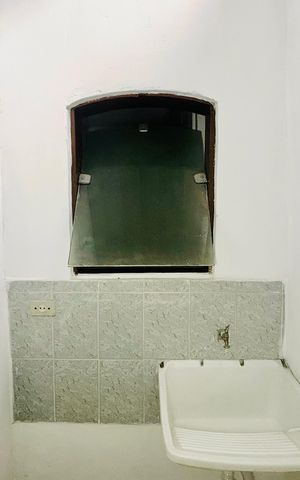 Casa para alugar com 40m², 1 quarto e sem vaga Casa para alugar com 40m², 1 quarto e sem vagaÁrea de Serviço