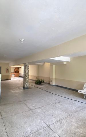 Apartamento para alugar com 102m², 2 quartos e 1 vaga