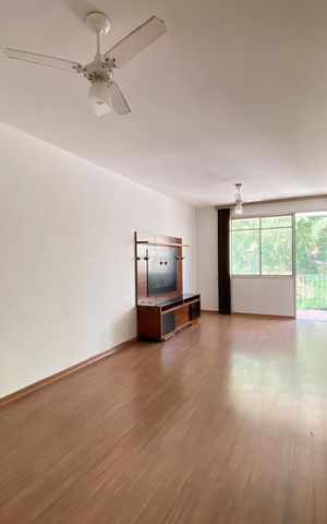 Apartamento para alugar com 102m², 2 quartos e 1 vaga