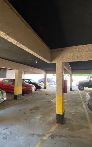 Apartamento para alugar com 102m², 2 quartos e 1 vaga