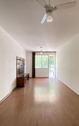 Apartamento para alugar com 102m², 2 quartos e 1 vaga
