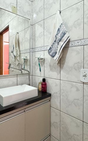 Casa para alugar com 80m², 3 quartos e 1 vaga Casa para alugar com 80m², 3 quartos e 1 vagaBanheiro Social 2