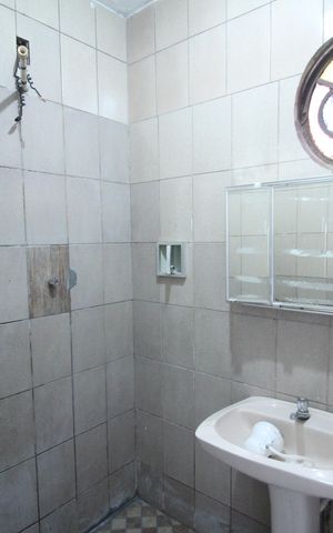 Casa para alugar com 120m², 1 quarto e 1 vagaBanheiro