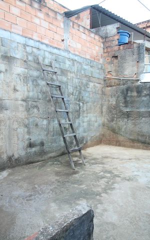 Casa para alugar com 120m², 1 quarto e 1 vagaQuintal