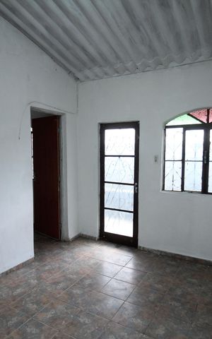 Casa para alugar com 120m², 1 quarto e 1 vagaSala