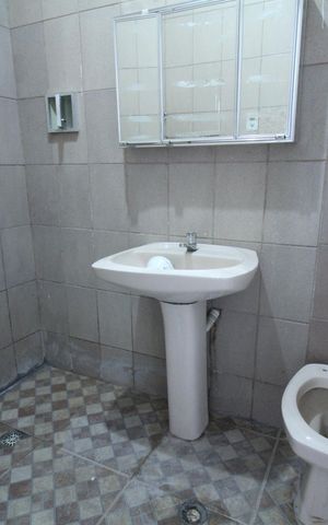 Casa para alugar com 120m², 1 quarto e 1 vagaBanheiro