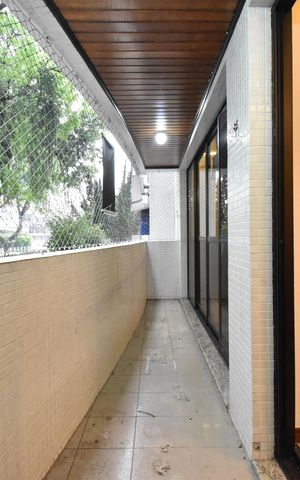 Apartamento à venda com 123m², 3 quartos e 3 vagasVaranda