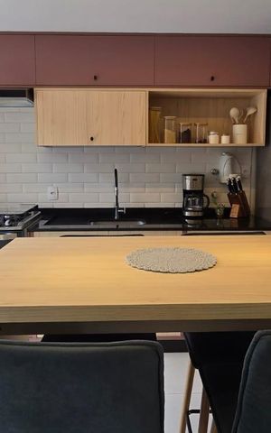 Casa de condomínio à venda com 98m², 3 quartos e 2 vagas Casa de condomínio à venda com 98m², 3 quartos e 2 vagasCozinha e Área de Serviço