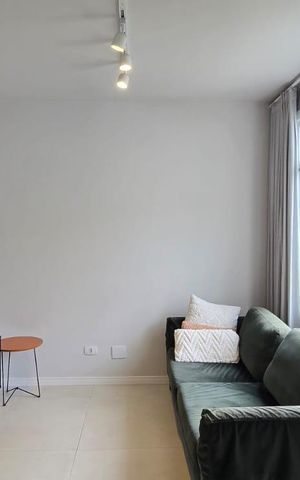 Casa de condomínio à venda com 98m², 3 quartos e 2 vagas Casa de condomínio à venda com 98m², 3 quartos e 2 vagasSala