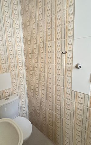 Apartamento à venda com 100m², 2 quartos e 1 vagaBanheiro de serviço