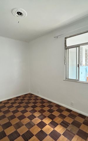 Apartamento à venda com 100m², 2 quartos e 1 vagaSala