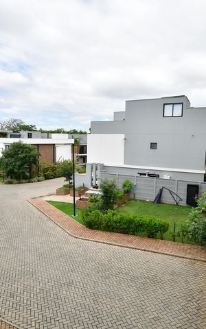 Casa de condomínio à venda com 198m², 2 quartos e 2 vagasQuarto 2 - Suíte Sacada Vista