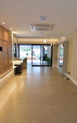 Casa de condomínio à venda com 198m², 2 quartos e 2 vagasSala