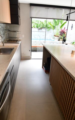 Casa de condomínio à venda com 198m², 2 quartos e 2 vagasVaranda gourmet