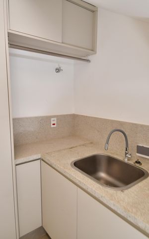 Casa de condomínio à venda com 198m², 2 quartos e 2 vagasÁrea de Serviço