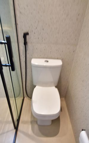 Casa de condomínio à venda com 198m², 2 quartos e 2 vagasBanheiro