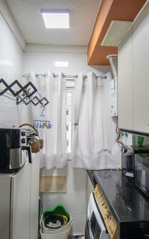 Apartamento para alugar com 50m², 2 quartos e sem vaga Apartamento para alugar com 50m², 2 quartos e sem vagaCozinha e Área de Serviço
