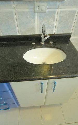 Apartamento à venda com 63m², 2 quartos e 2 vagasBanheiro 