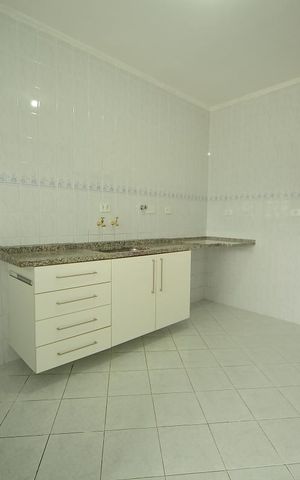 Apartamento à venda com 63m², 2 quartos e 2 vagasCozinha 