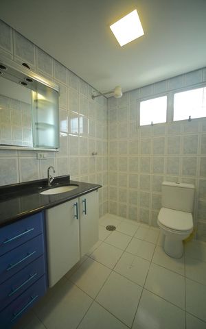 Apartamento à venda com 63m², 2 quartos e 2 vagasBanheiro 