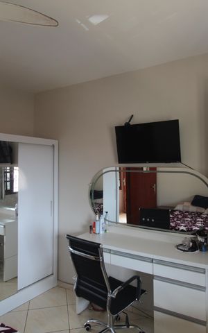 Casa à venda com 135m², 3 quartos e 4 vagasQuarto 3