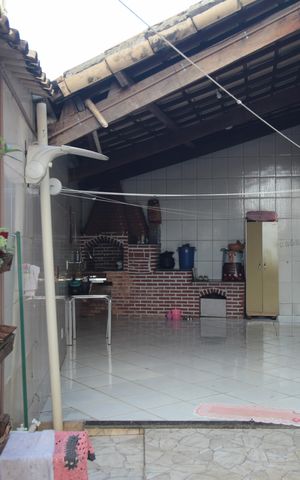 Casa à venda com 135m², 3 quartos e 4 vagasGaragem