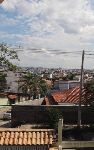 Casa à venda com 135m², 3 quartos e 4 vagasVaranda