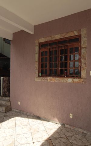 Casa à venda com 135m², 3 quartos e 4 vagasGaragem
